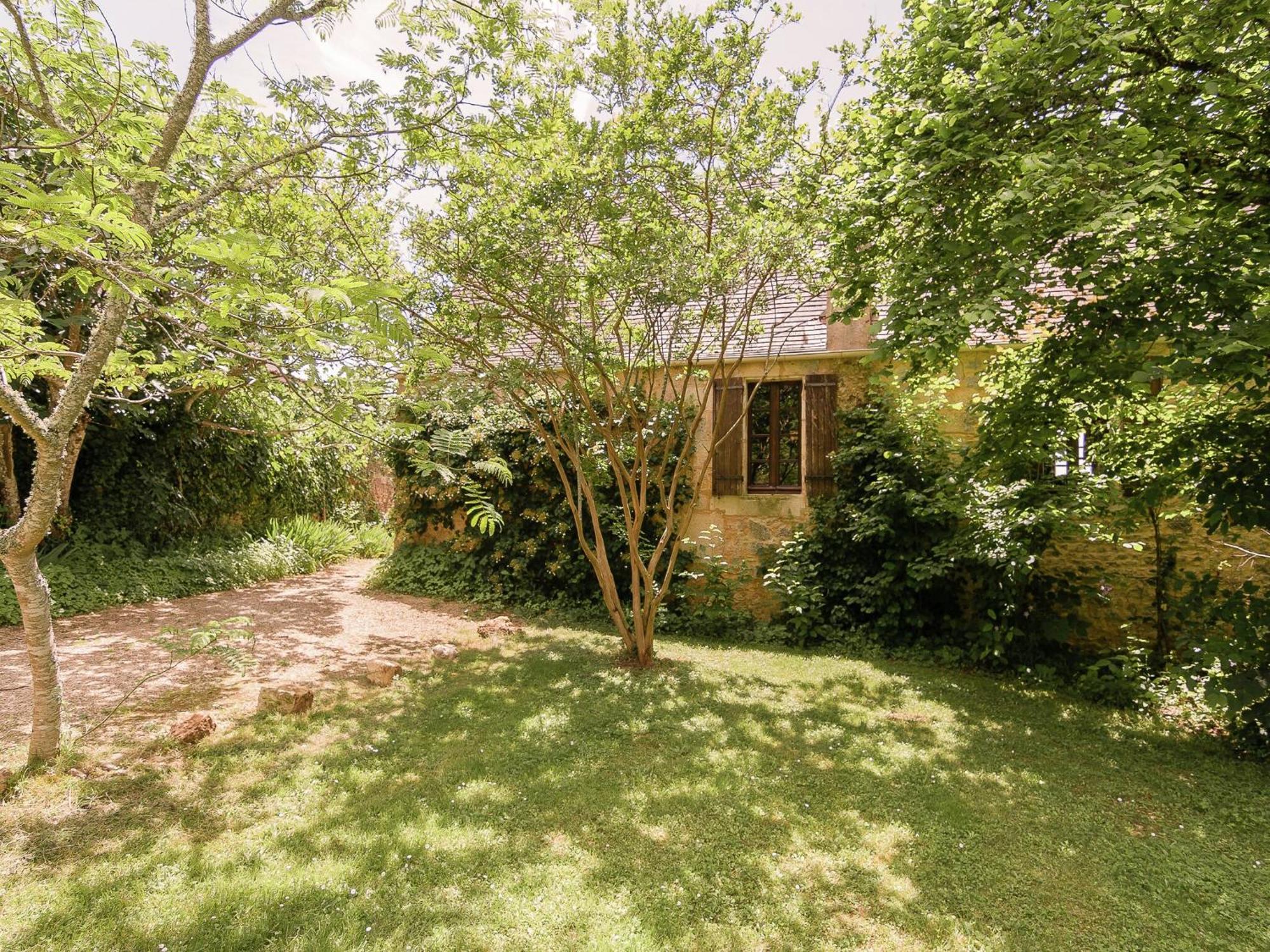 Cottage In Les Eyzies De Tayac Sireuil With Pool Meyrals Екстер'єр фото