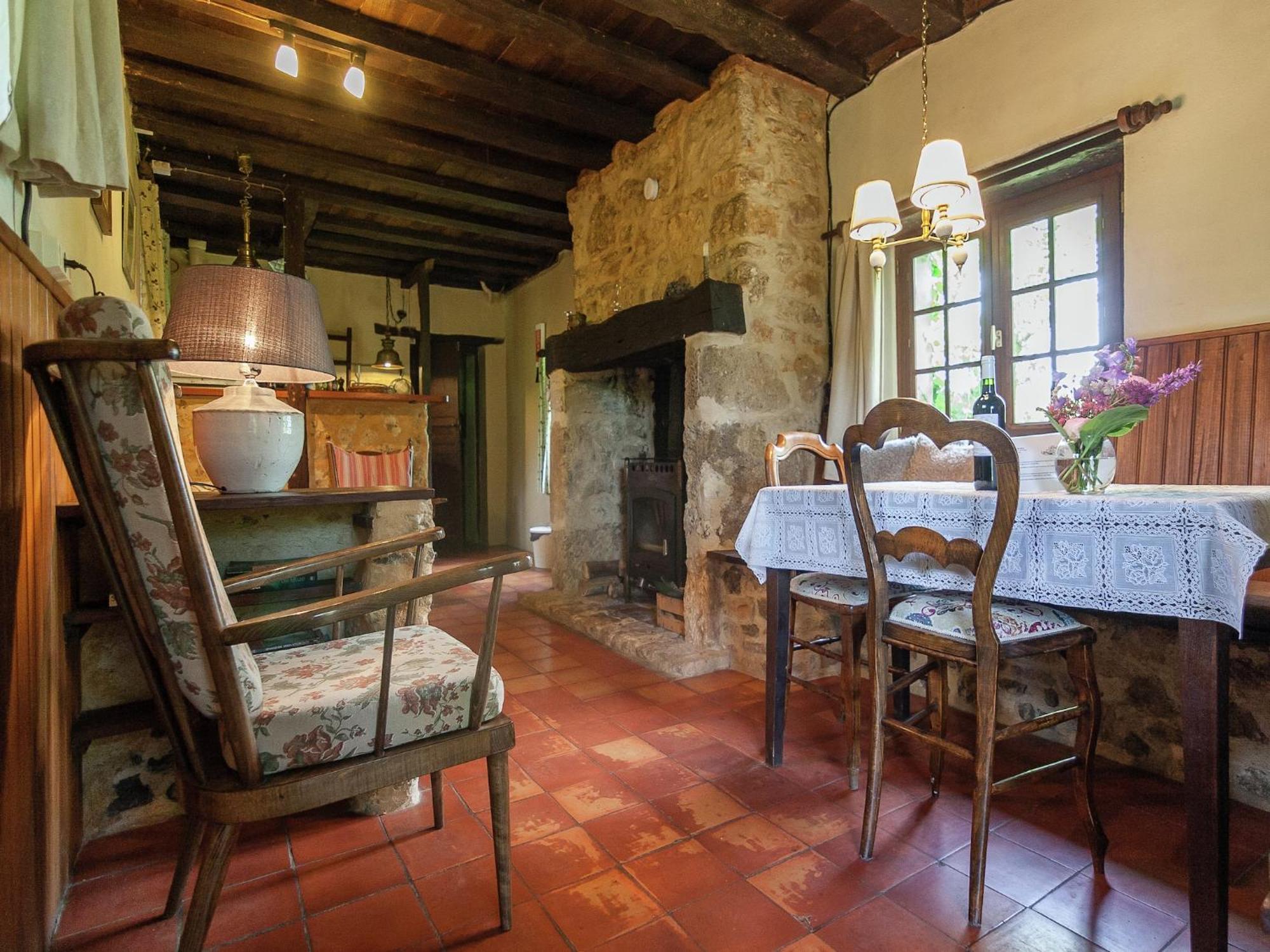 Cottage In Les Eyzies De Tayac Sireuil With Pool Meyrals Екстер'єр фото