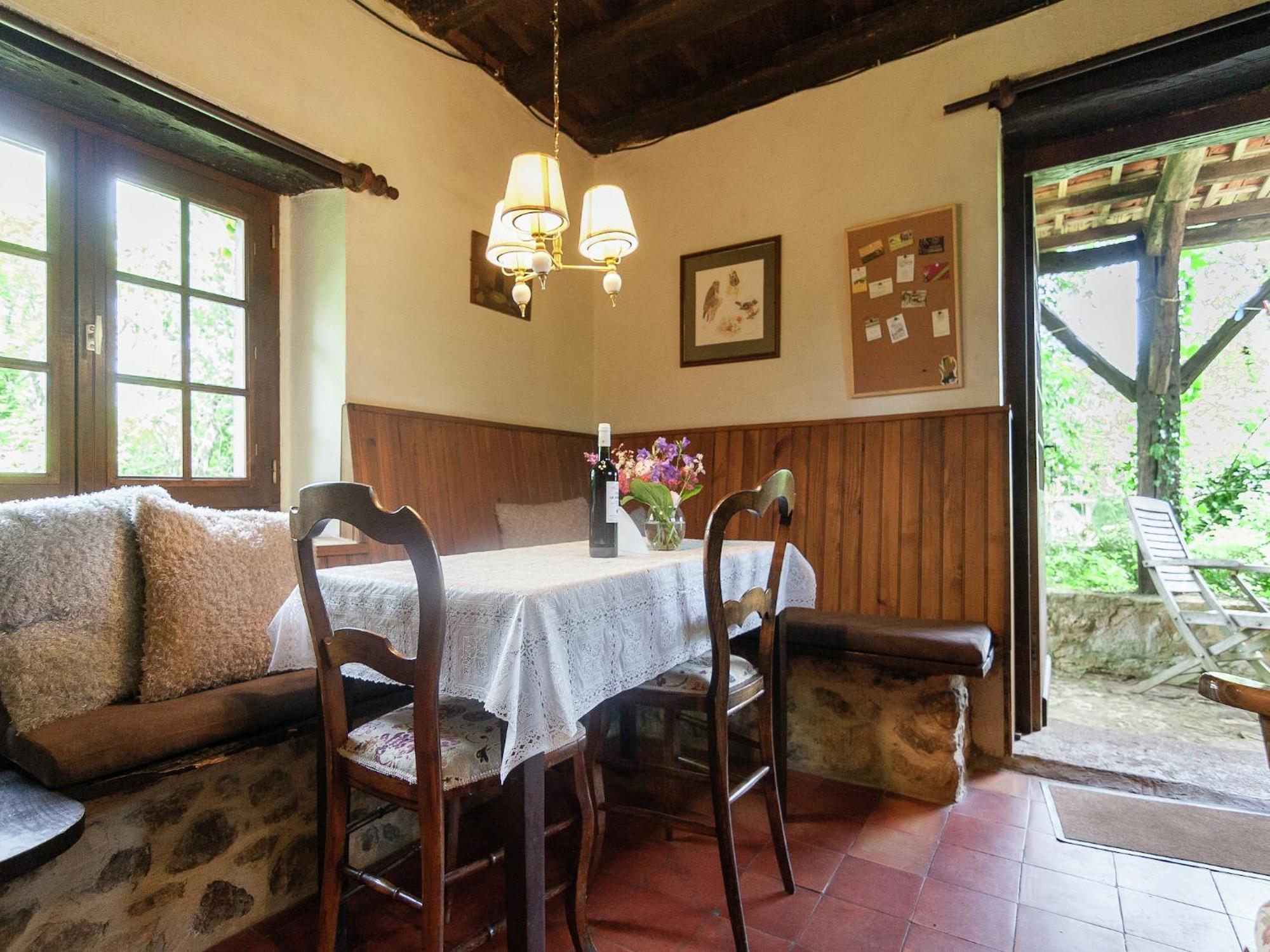 Cottage In Les Eyzies De Tayac Sireuil With Pool Meyrals Екстер'єр фото