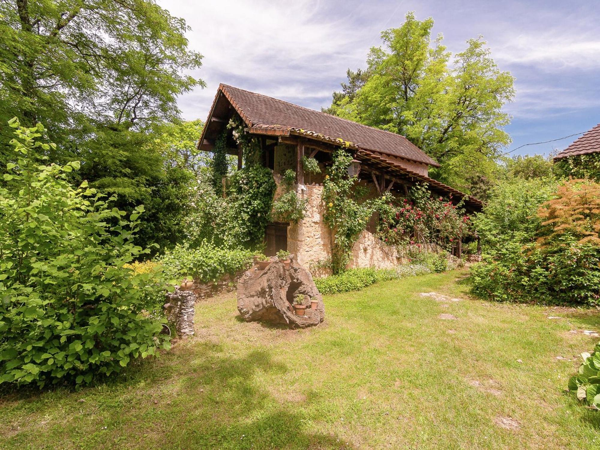 Cottage In Les Eyzies De Tayac Sireuil With Pool Meyrals Екстер'єр фото