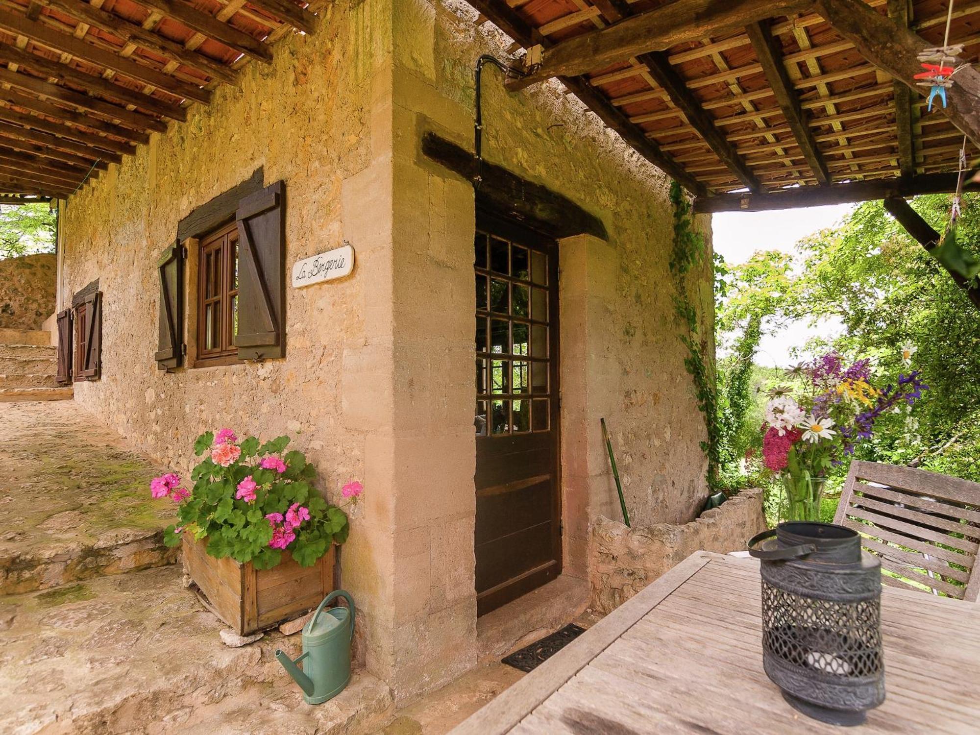 Cottage In Les Eyzies De Tayac Sireuil With Pool Meyrals Екстер'єр фото